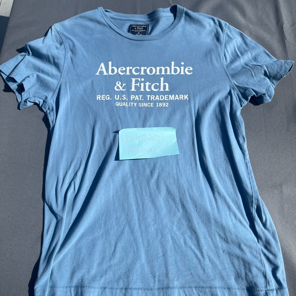 Abercrombie & Fitch Blue T-Shirt *NEVER WORN*